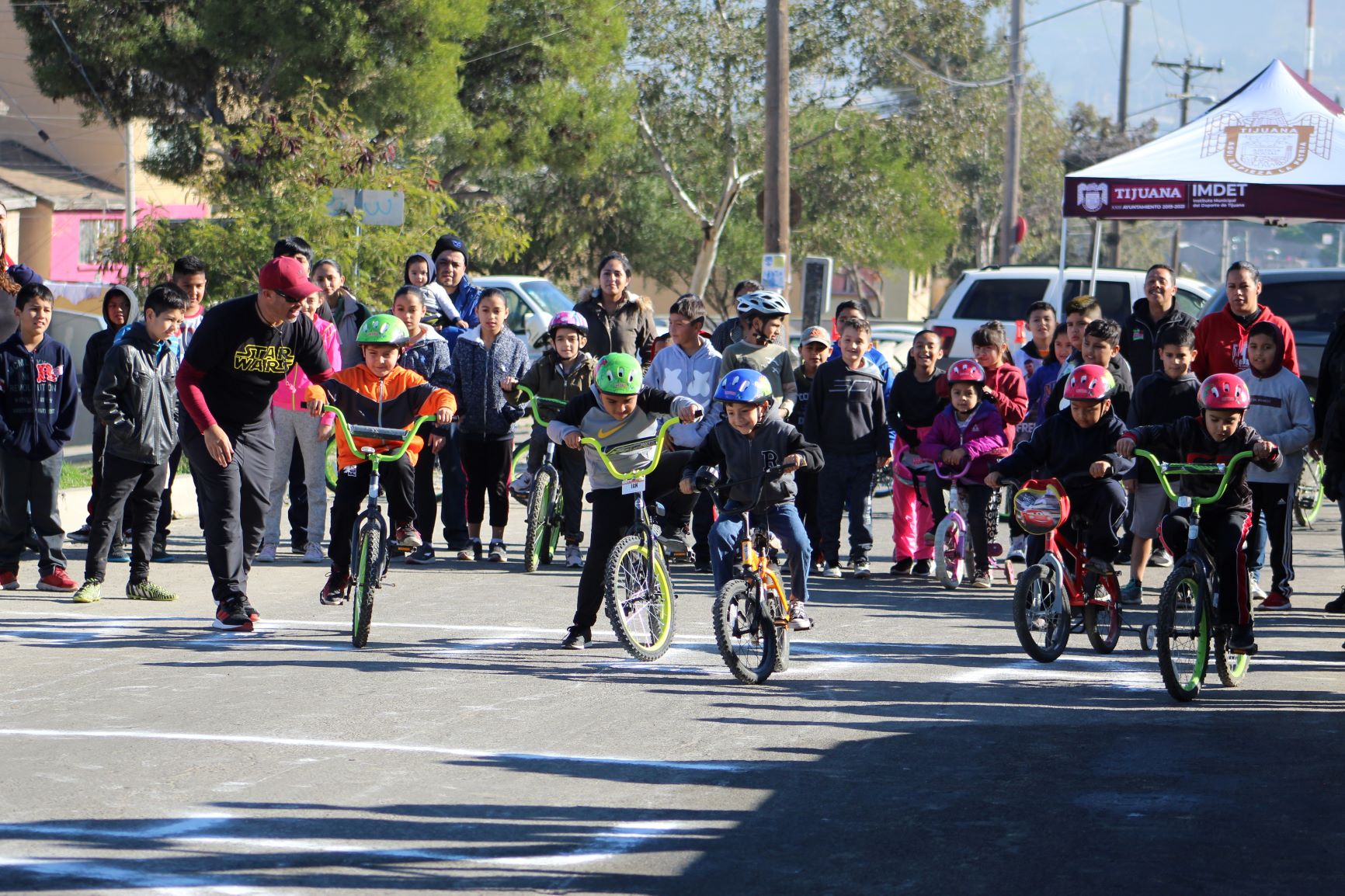 Participan más 70 ciclistas en delegacional de bicicross en La Mesa