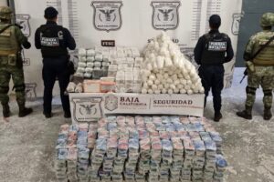 Decomisan cargamento de más de 800 mil dosis de droga y ubican narco bodega