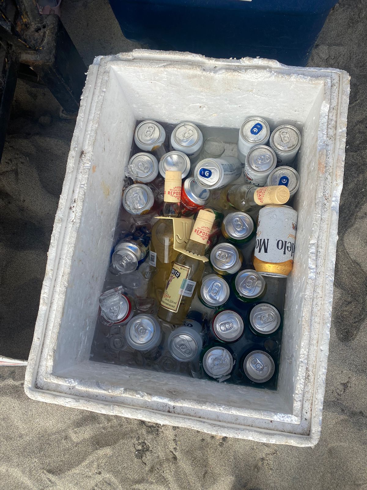 Decomisan alcohol en Playas de Tijuana en operativo del 4 de julio
