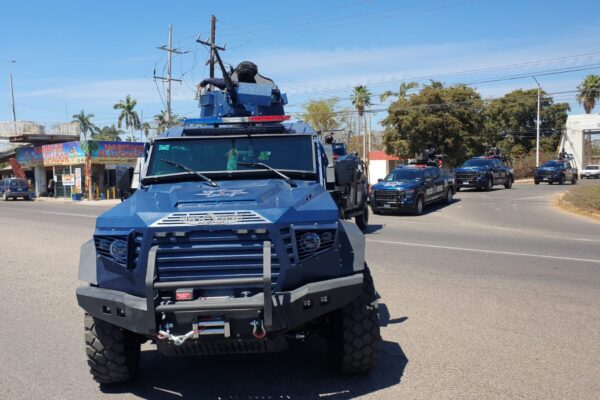 Se suman 12 camionetas artilladas a los Grupos de Reacción de la PEP en Sinaloa
