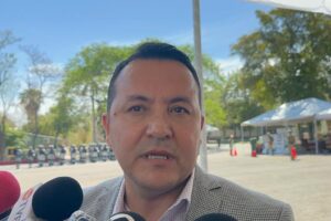Confirma Vicefiscal de Sinaloa que robaron su carro con violencia