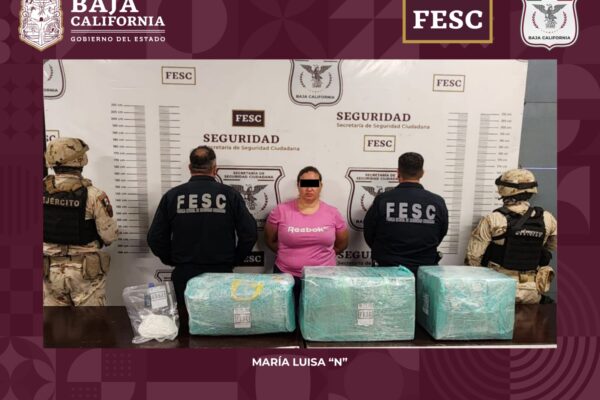 Detienen a mujer que transportaba más de 74 kilos de metanfetamina en Tijuana